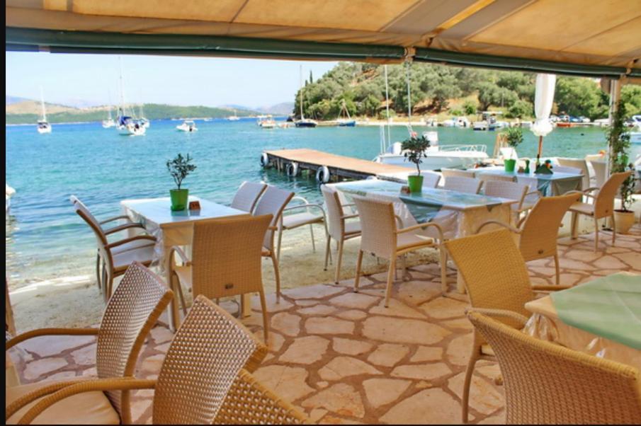 Nikos Апартаменты Agios Stefanos (Thinali)